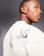 Thumbnail 2 von 4