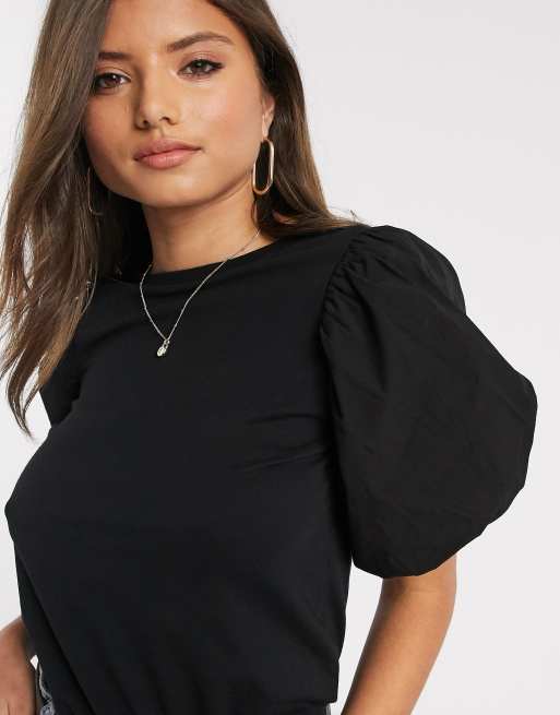 De onze Graan Kan weerstaan River Island - T-shirt met pofmouwen in zwart | ASOS