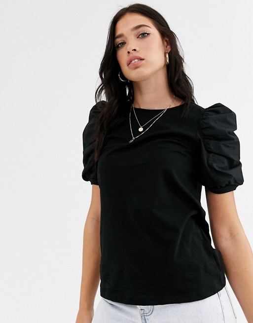 River Island t-shirt with ruched sleeves in black