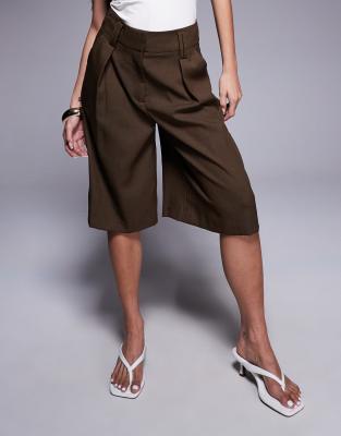 River Island Tailored Bermuda Shorts In White