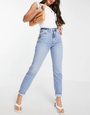 blue ripped carrie high rise mom jeans