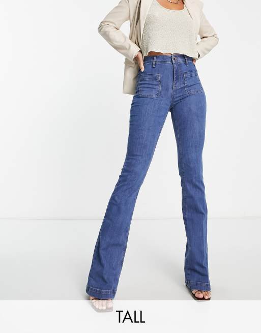 fluctueren maak je geïrriteerd reactie River Island Tall - Flared jeans met zakken voor in authentiek mid-wash  blauw | ASOS