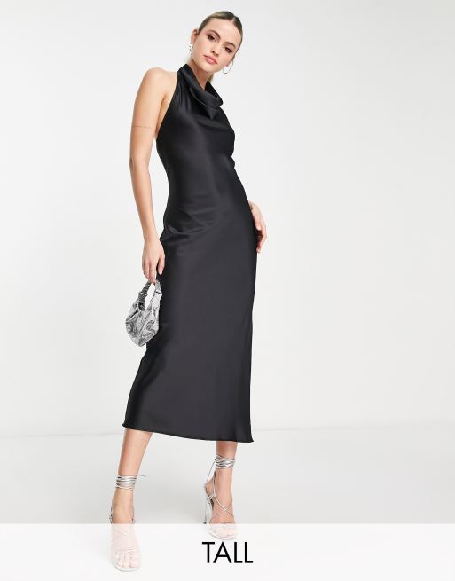 River Island Tall – Neckholderkleid in Schwarz mit Ketten-Detail