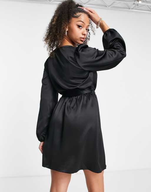 Black wrap 2024 short dress