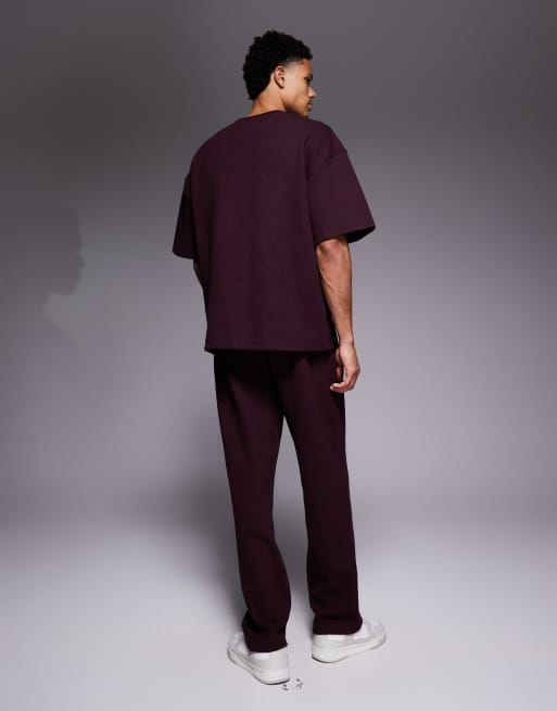 River Island textured t-shirt and shorts set in burgundy, 2 of 5