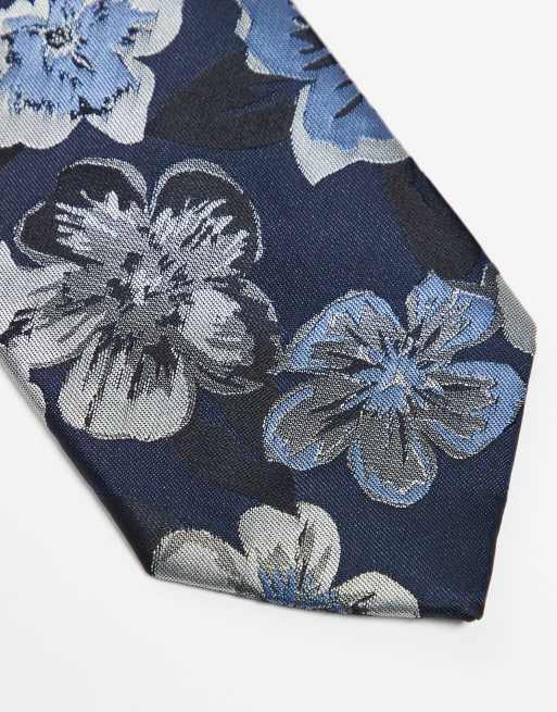 River Island tie and pocket square set in navy floral, 2 of 3