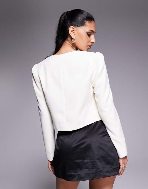 River Island tie front blazer in cream, 3 of 4