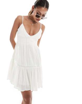 New with Tags - Size Xs - Women's Flutter Short Sleeve Midi A-Line Dress - Universal Thread Black XSUnavailab