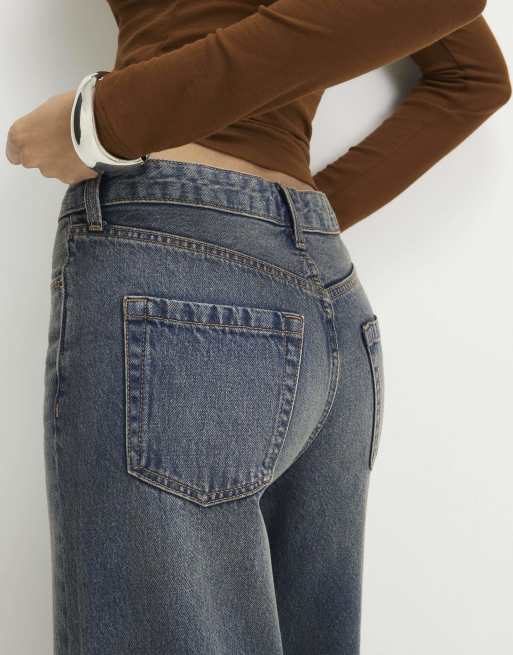 River Island Tinted relaxed straight leg jeans in denim blue, 2 of 4