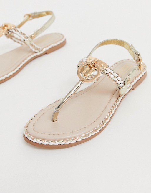 River Island toe post sandals with gold detail in white | ASOS