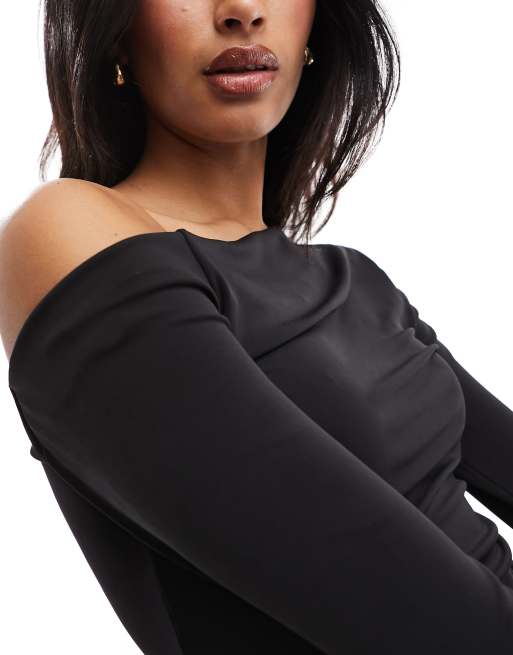 River Island - Top à épaules dénudées asymétrique - Noir, 3 de 4