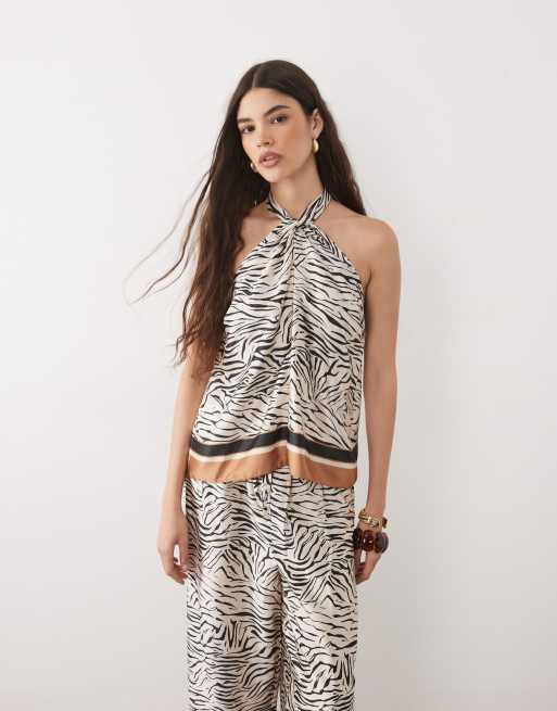 River Island - Top met halternek en dierenprint in bruin, deel van co-ord set, 3 van 4