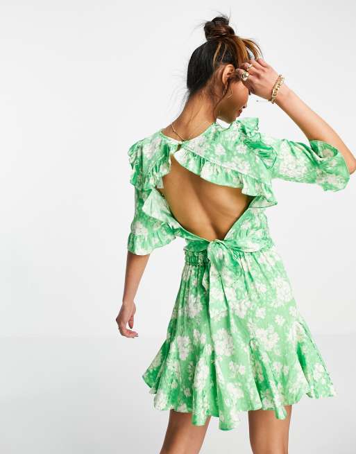 River Island - Top van gebloemd jacquard met open, gestrikte achterkant in groen, deel van co-ord set, 2 van 4