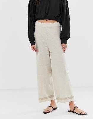 River Island - Tricot broek met wijde pijpen in lichtbeige | ASOS