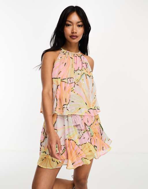 River Island - Tuta corta decorata arancione a fiori con volant