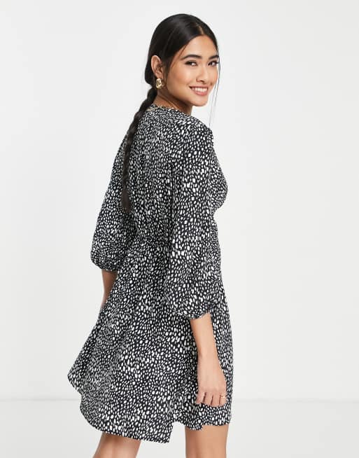 River Island twist front dotted mini smock dress in black, 2 of 4