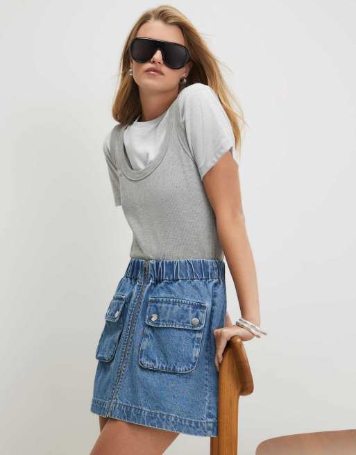 River Island Utility denim mini skirt in medium blue, 2 of 4