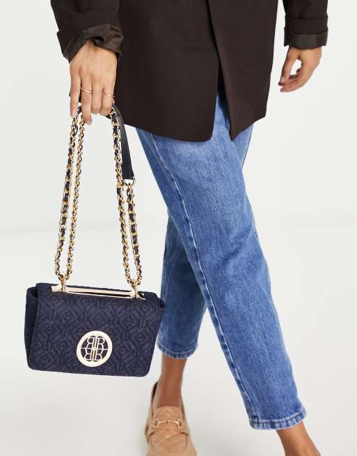 River Island - Vatteret skuldertaske med kæderem i mørkeblå denim, 4 af 4