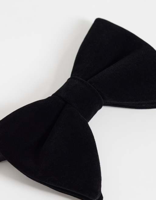 River Island velvet bow tie in black , 3 of 3