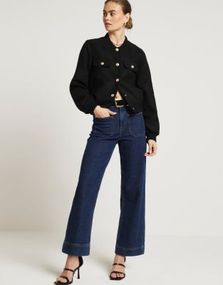 River Island - Verkürzte Jeans in mittelblauer Waschung mit weitem Schnitt