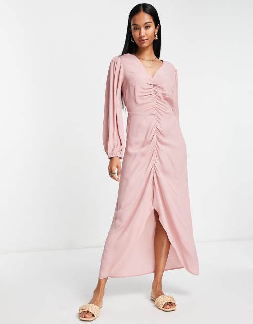 River Island - Vestito lungo rosa arricciato sul davanti