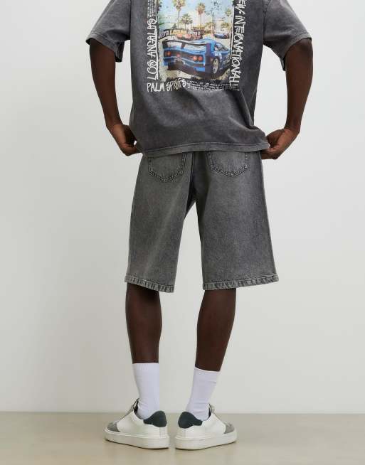 River Island Washed denim jorts in grey, 3 of 4