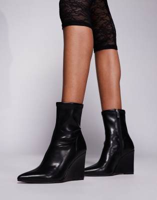 River Island wedge heel boot in black