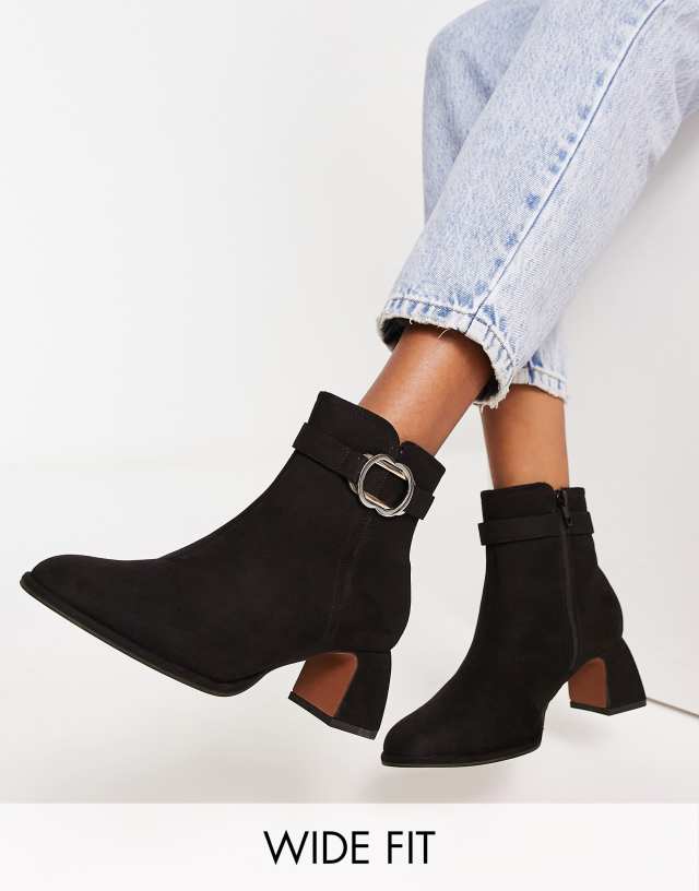 River Island Wide Fit block heel platform boot in black