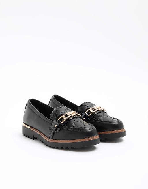 River Island Wide Fit Mocassins matelasses avec detail chaine Noir