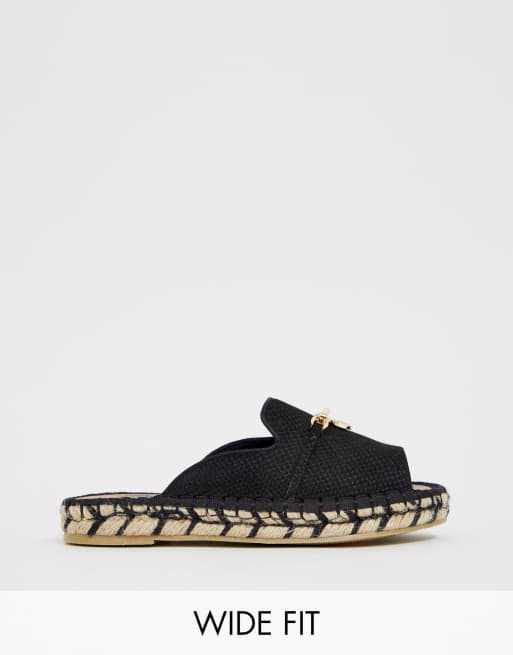 river island wide fit block heeled sandals in gold