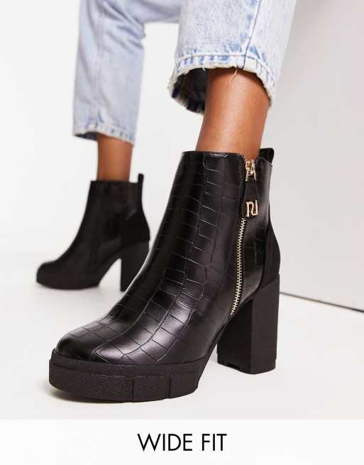 Crocodile effect ankle store boots