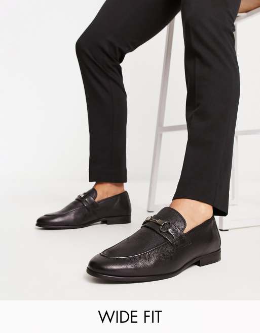 River Island wide fit snaffle loafer in black