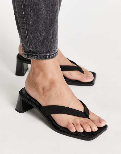 River Island Wide Fit toe thong block heeled mule sandals in black