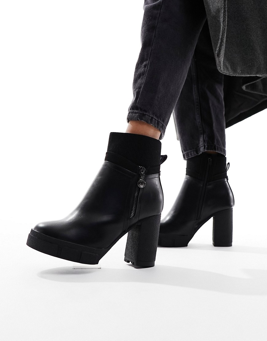 wide fit zip heeled boots in black
