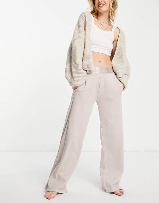 Lounge Pants in Stone Lounge Pants in Stone