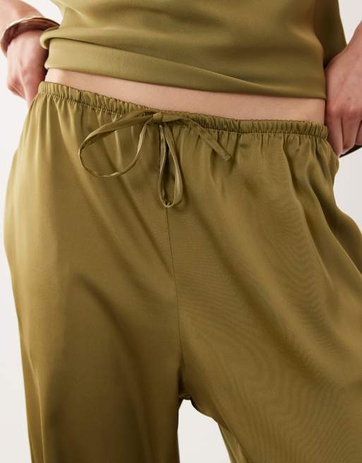 River Island wide leg satin pants in khaki, 3 of 5
