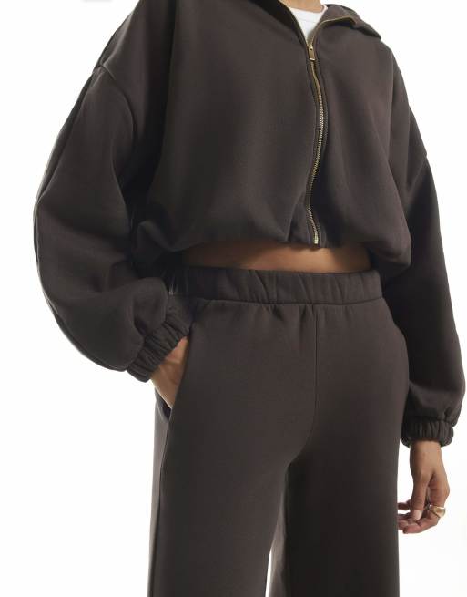River Island Wide leg seamed trackies in brown, 3 of 4