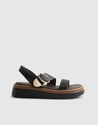  Woven buckle flatform sandals 