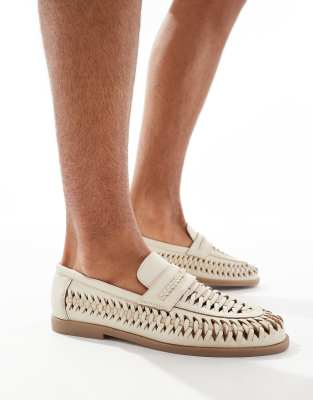  woven loafers 