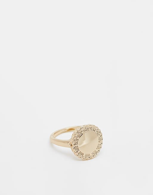 River Island - Zegelring met munt in goud