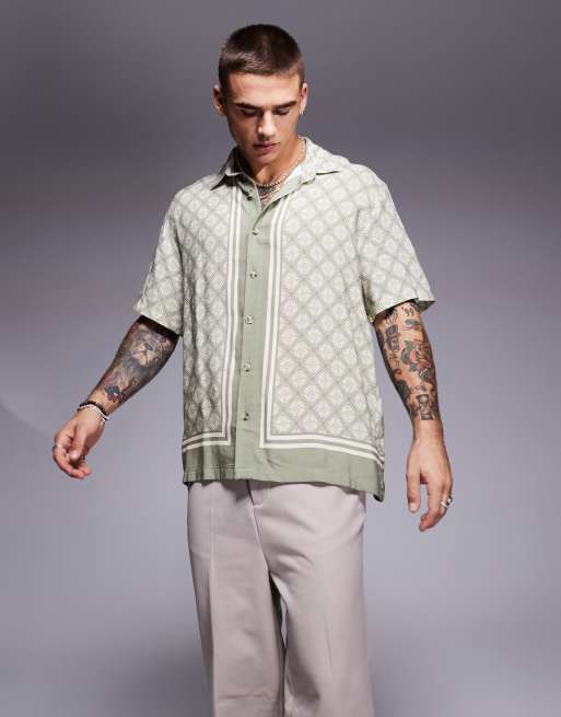 River Island – Zielona koszula w geometryczny wzór z ozdobnym obszyciem