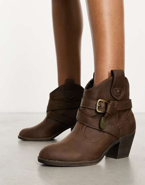 Short brown clearance boots with heel