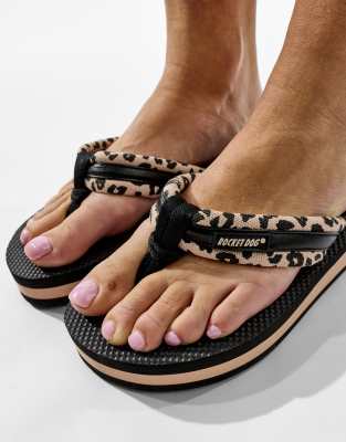  Monica leon leopard sandal 