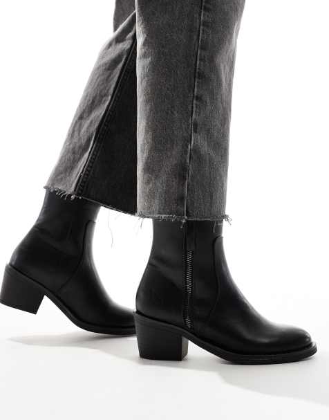 Rocketdog Yonder ankle boots in black - view 1