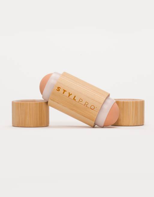 Rodillo marrón absorbente de grasa de bambú y minerales volcánicos de StylPro, 2 de 2