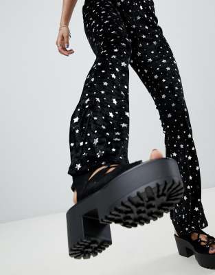 star flared trousers