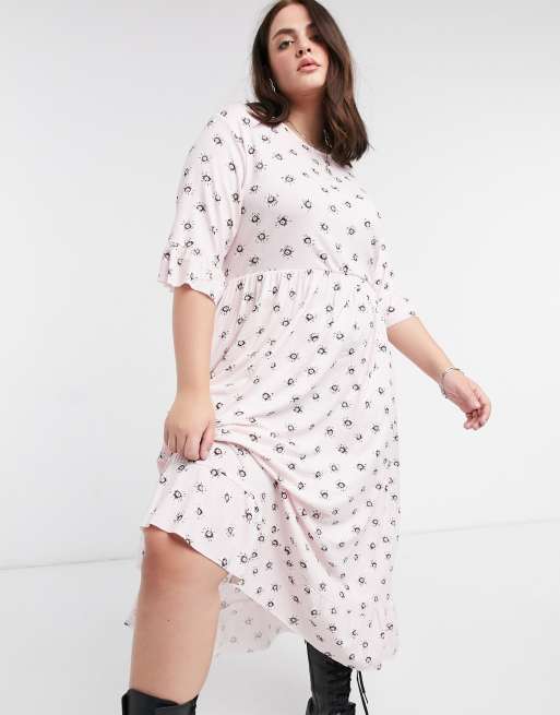 rokoko plus maxi smock dress with ruffle hem in vintage daisy print
