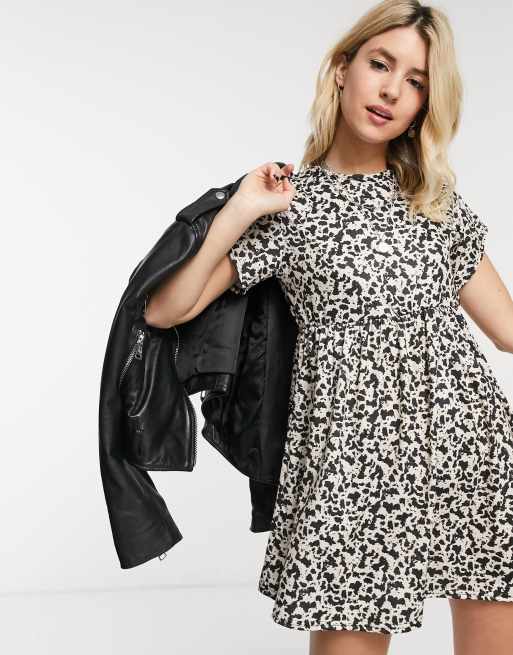 Rokoko short sleeve mini smock dress in cow print