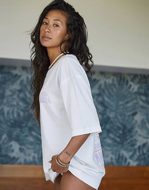 oversized Kelia | t-shirt Moniz featuring in Roxy Endless ASOS white