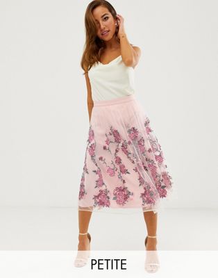фото Розовая юбка миди для выпускного с вышивкой chi chi london petite-розовый